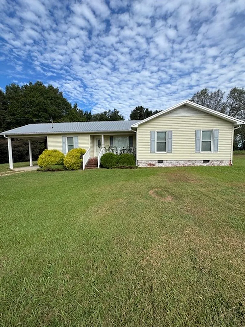1100 O'Berry Road — Photo 1