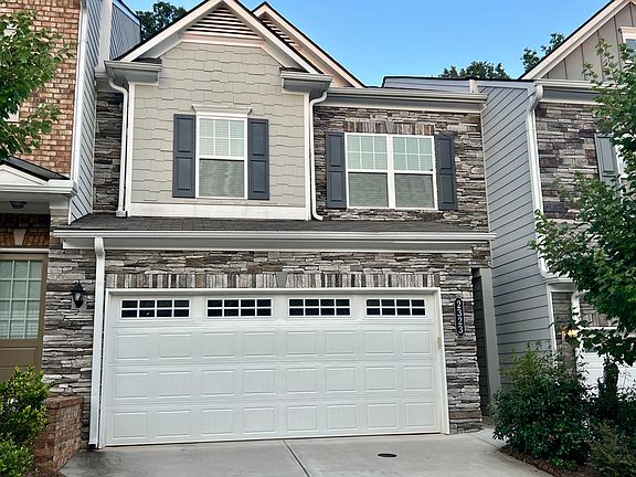 2nd image of 2323 Buford Town Dr