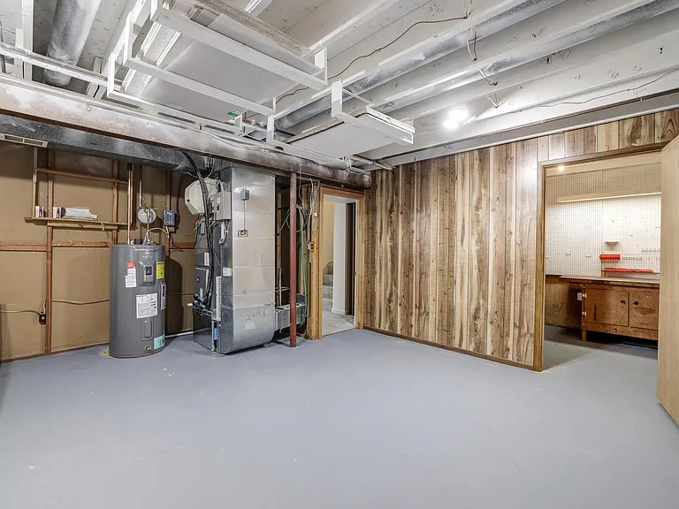 9823 Saint Cloud Ct — Photo 43