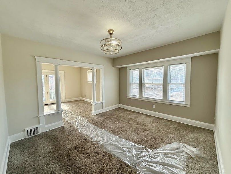 1st image of 10914 Bernard Ave Unit Up