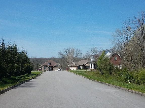 4th image of 7000-7006 Hartwinn Ln
