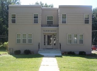 318 E 3rd St APT 3, Albert Lea, MN 56007