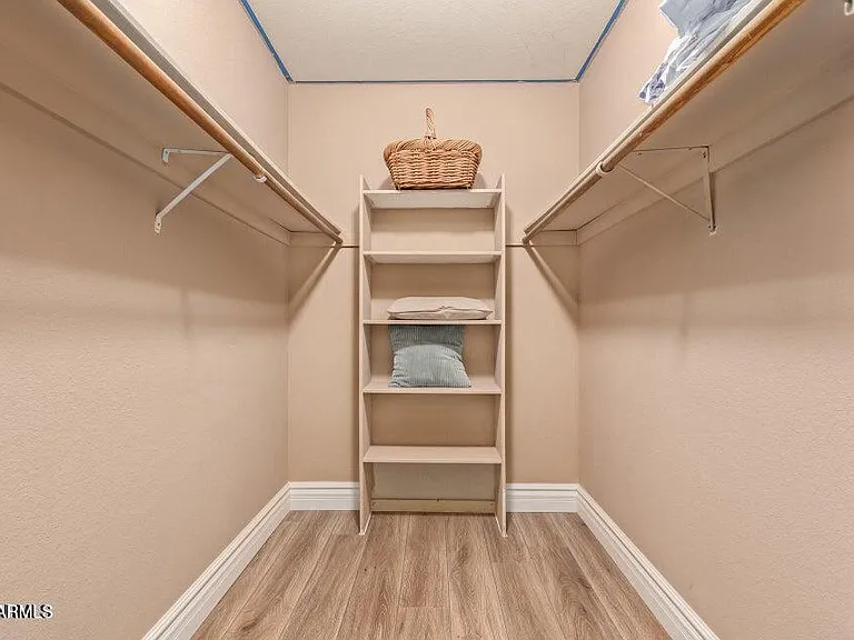 5337 E Gelding Dr — Photo 14
