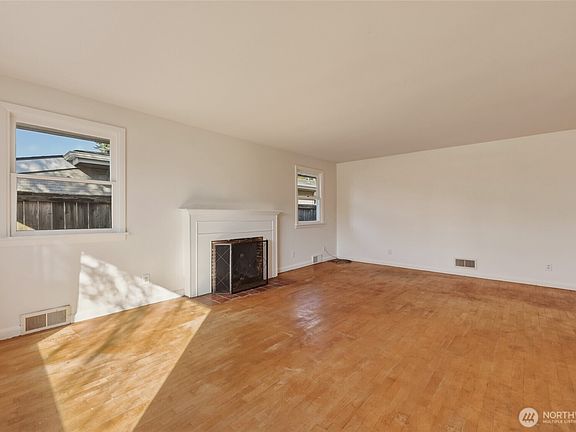 5th image of 3232 Maringo Road SE