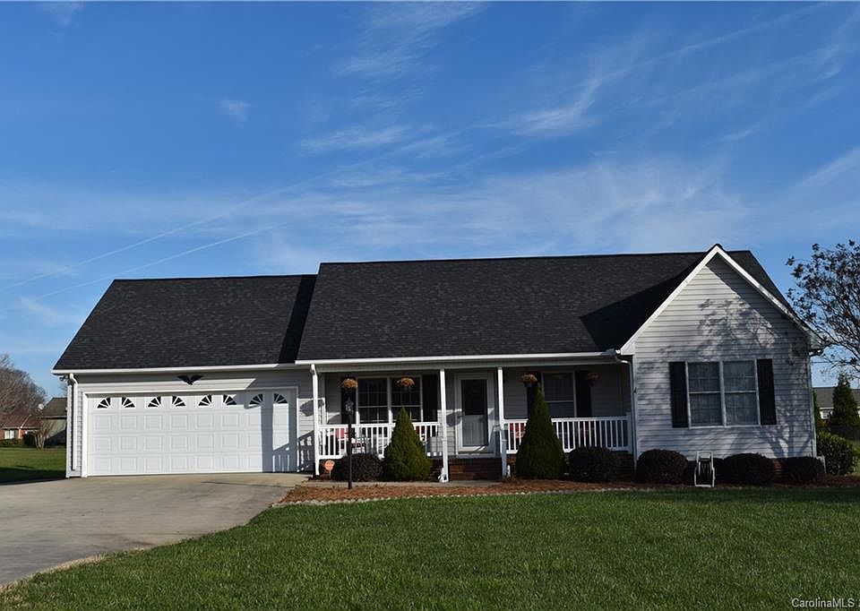 1st image of 132 Deercroft Dr #L198