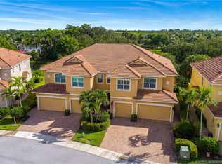 587 SW Glen Crest Way, Stuart, FL 34997