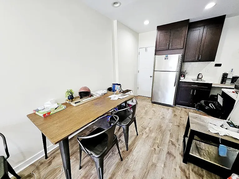 23-51 26th St #1B — Photo 4