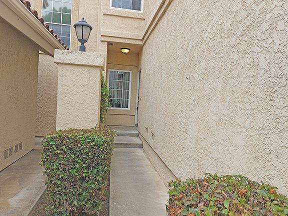 2nd image of 12494 Creekview Dr