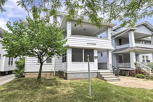 17316 Archdale Ave #3 Photo 1 17316 Archdale Ave #3 Photo 1