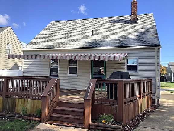 5th image of 15871 Pike Blvd