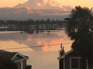1112 187th Ave E, Lake Tapps, WA 98391