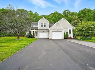15 Eagle Dr UNIT 15, Shrewsbury, MA 01545