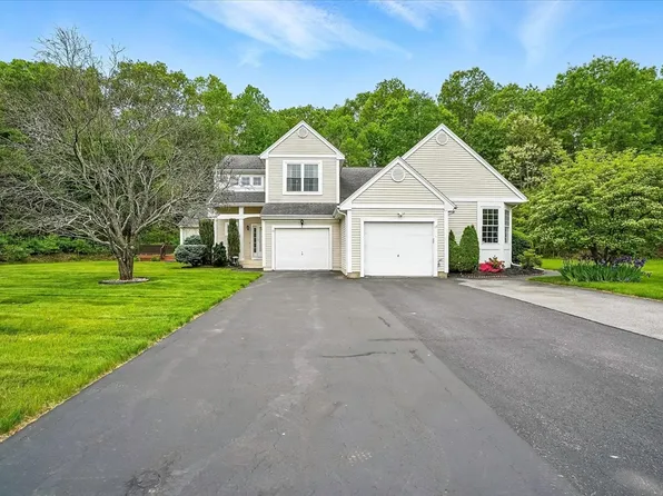 15 Eagle Dr Unit 15, Shrewsbury, MA 01545