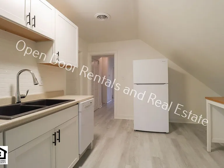 1315 Wall St — Photo 5