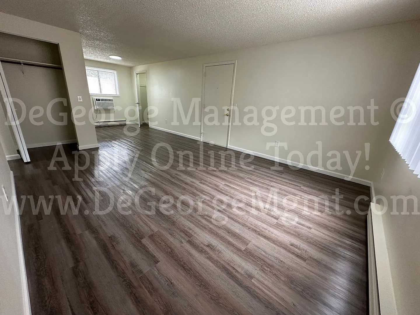 William's Tribute Apartments — Photo 4