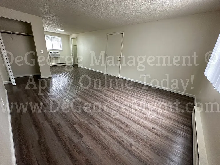 William's Tribute Apartments — Photo 58