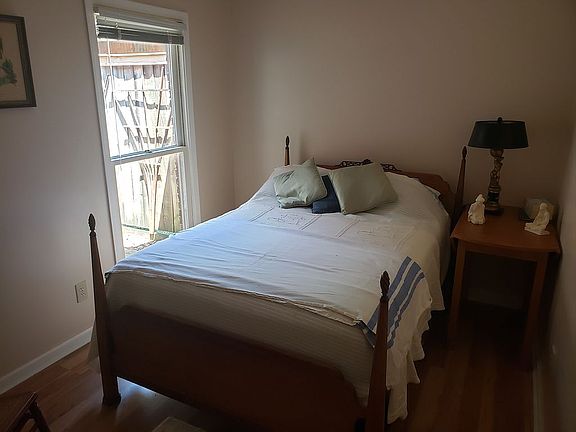 4th image of 1446 Crenshaw Pl S