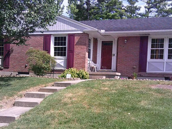 301 Jackson Ln, Middletown, OH 45044