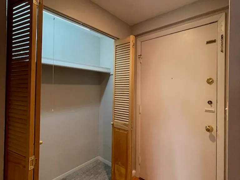 10 Roberts St #21 — Photo 14
