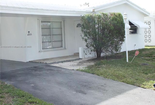 1st image of 4270 NW 1st Ter #1