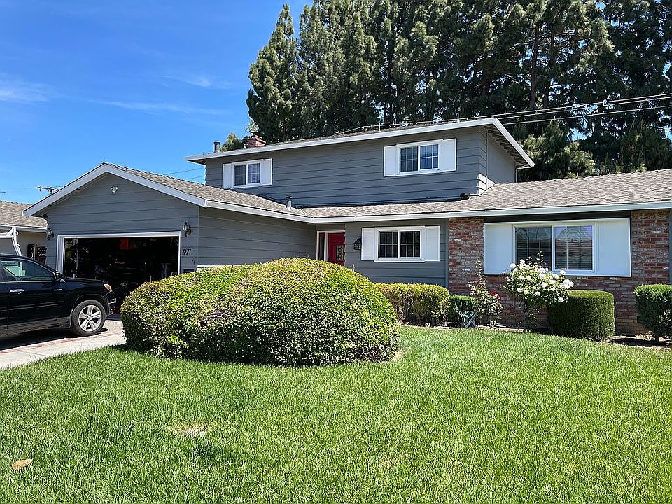 1st image of 971 Live Oak Dr