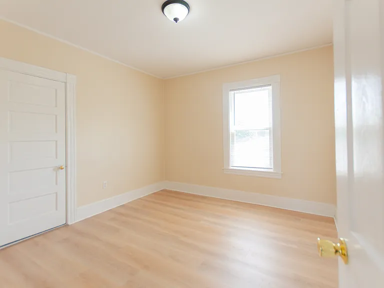 311 Calef Rd #3 — Photo 8
