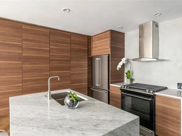 1200 Main St APT 1607, Dallas, TX 75202