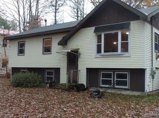 32 Arthur Dr, Standish, ME 04084