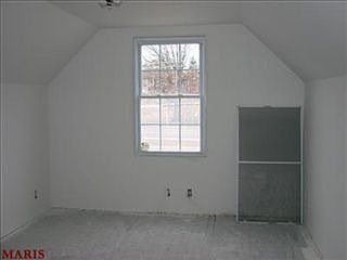4th image of 9644 Midland Blvd
