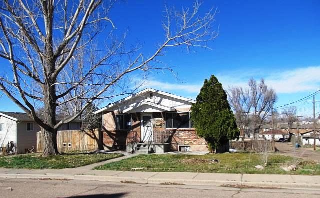 1st image of 715 25th Ave