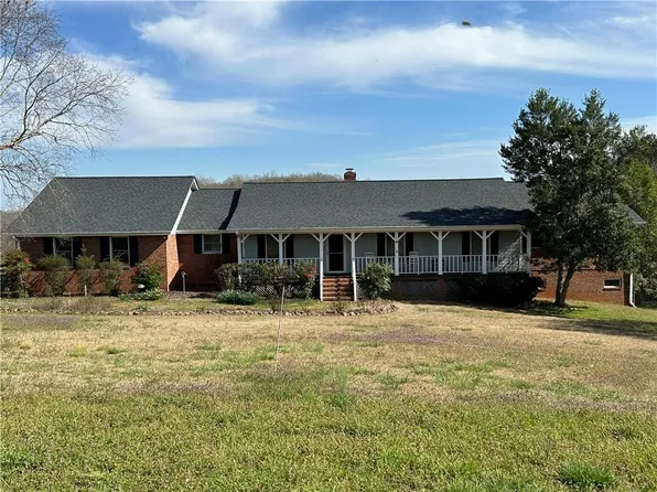 2481 Bear Creek Rd, Statham, GA 30666