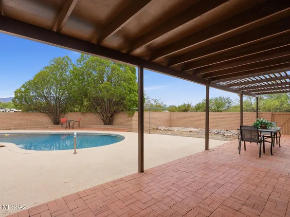 3040 N Conestoga Ave, Tucson, AZ 85749