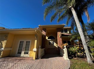 716 Virginia Ave, Tarpon Springs, FL 34689