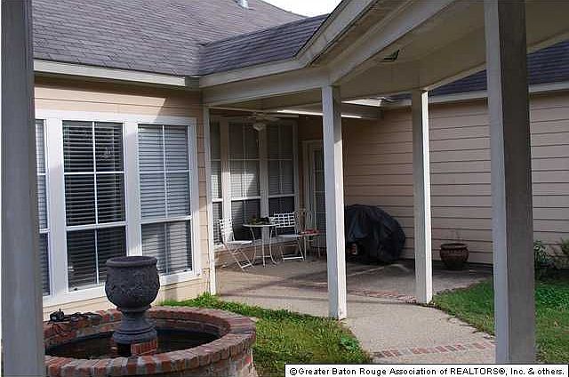 2nd image of 1442 Raven Way Dr