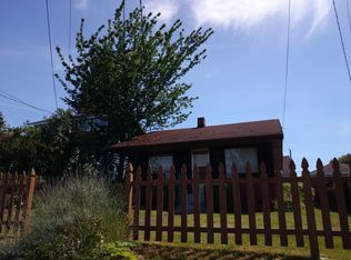 7530 20th Ave NW, Seattle, WA 98107