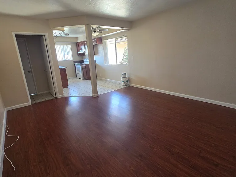 1382 W Orange Grove Ave #C — Photo 4