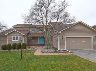 8275 Miranda Pl, West Chester, OH 45069