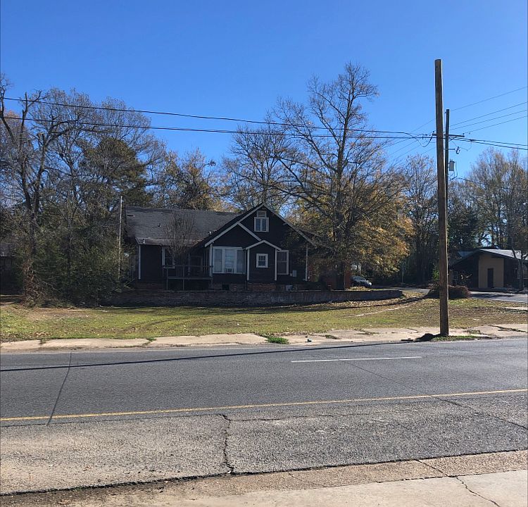2nd image of 0 N Vienna St #1