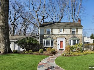 308 Myrtle St, Haworth, NJ 07641