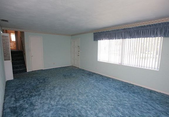 2nd image of 49 Plaza Dr