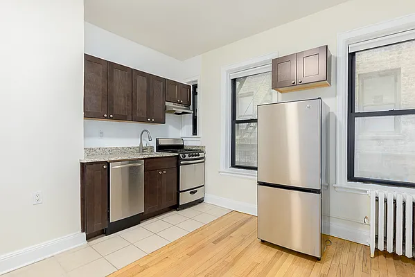 Rented by A&E Real Estate Management | media 10