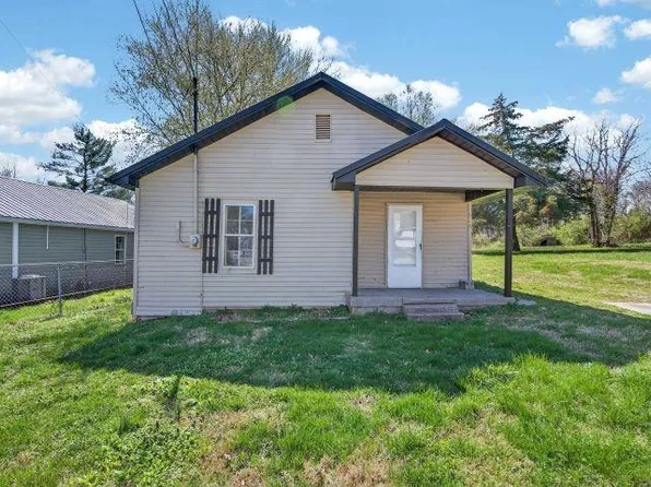 410 Bowen Ave, Glasgow, KY 42141