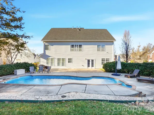 5008 Rosewater Ln, Indian Trail, NC 28079