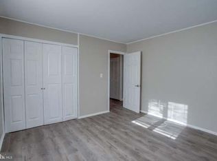 35 Snowflower Ln #1, Willingboro, NJ 08046