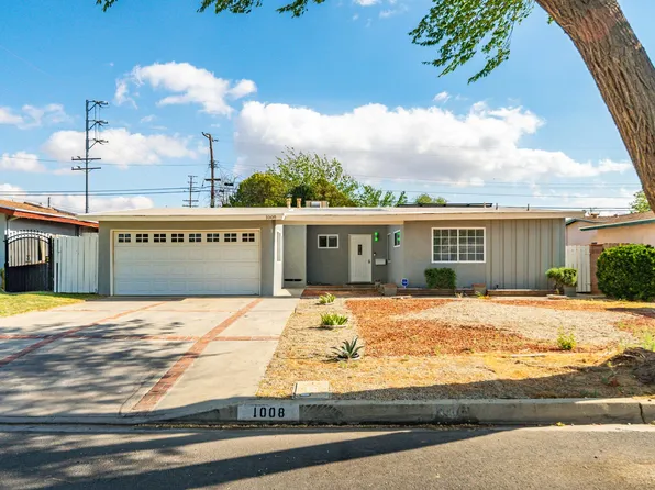 1008 W Avenue J13, Lancaster, CA 93534