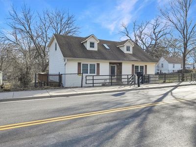 1311 Shawnee St, Leavenworth, KS, 66048