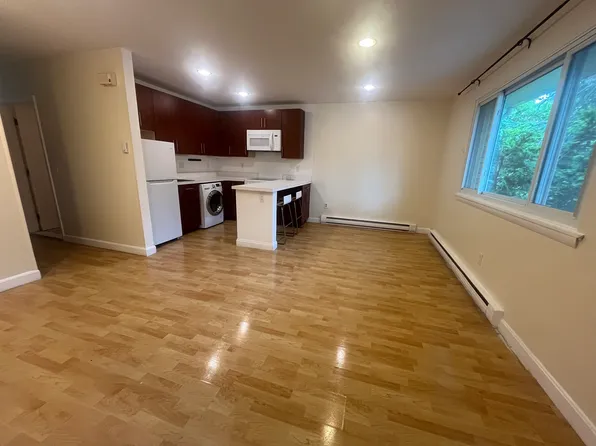 245 Gano St #9, Providence, RI 02906