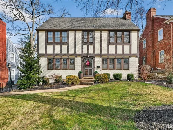 216 Elm Ave, Saint Louis, MO 63122