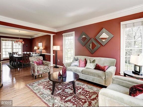 5th image of 8130 Haddington Ct