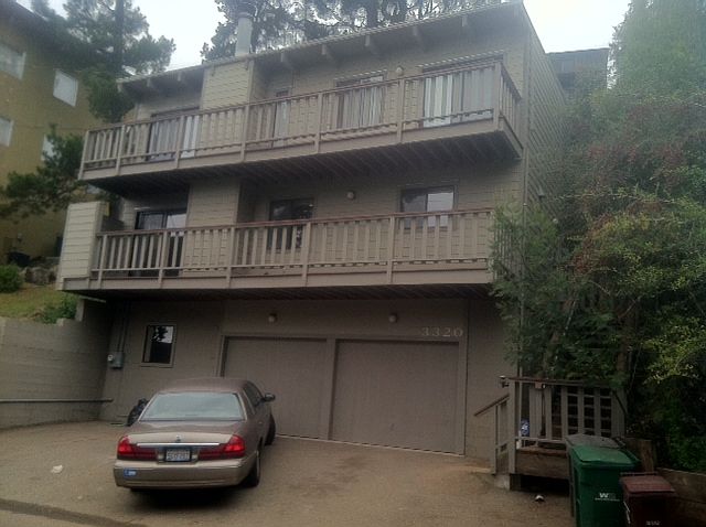 1st image of 3320 Robinson Dr